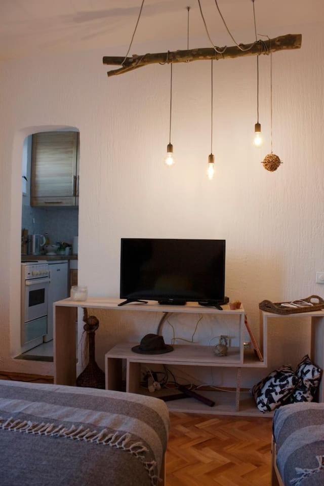Ferienwohnung Bgmignonne, So Cozy, So Relaxing, So Near Center Belgrad Exterior foto